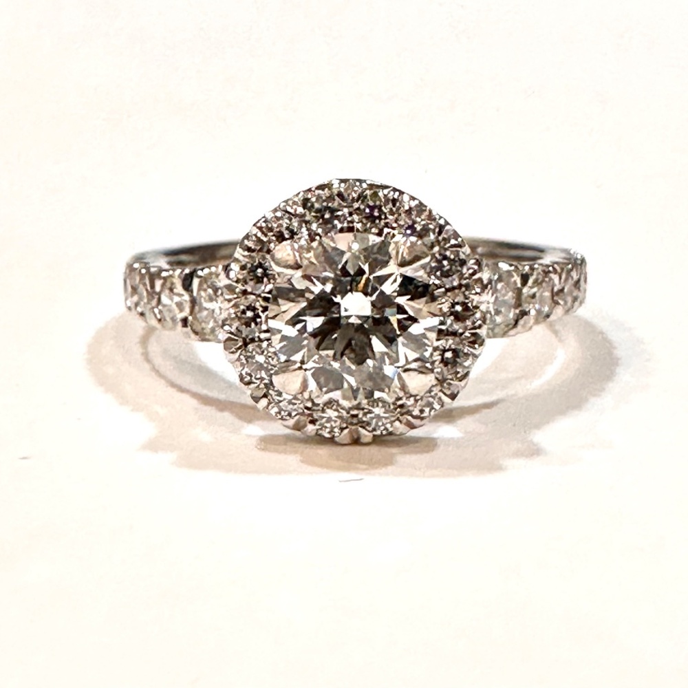 Diamond Ring - Picture 4 of 5